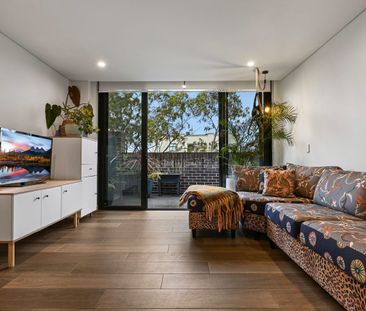 Executive 1 bedroom apartment - Photo 1