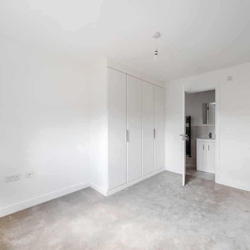 Old Manor End - Photo 1