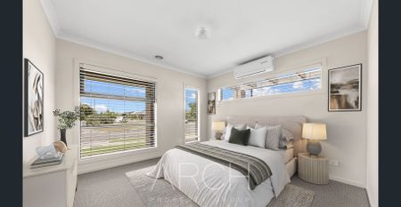 family friendly neighbourhood! - Photo 3