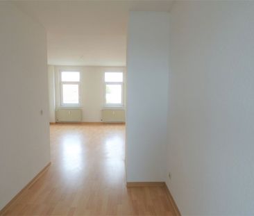Schöne 2-Raum Whg. in Lindenau, Bad mit Fenster, ideal für Paare!!! - Foto 1