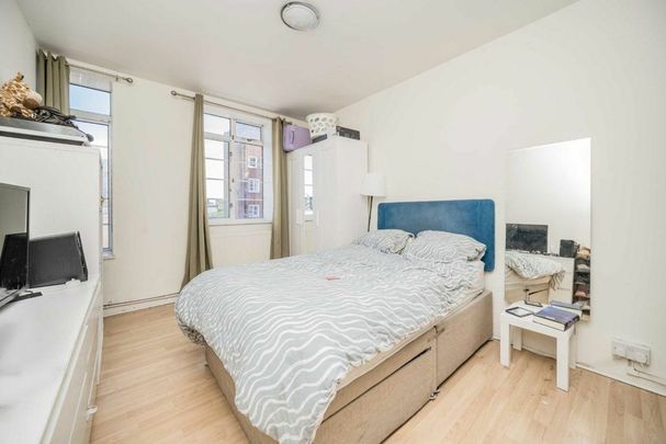 Arbour Square, Stepney Green, E1 - Photo 1