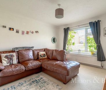 2 bedroom semi-detached house to rent - Photo 2