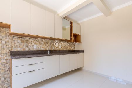 Casa em Condomínio com 4 quartos e 136m² para alugar em Harmonia, Canoas. - Photo 2