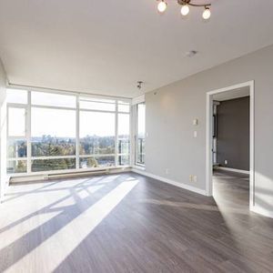 (ORCA-REF#1602-575D) *2 bedroom 1 bath South East corner sub-Penthouse - Photo 2