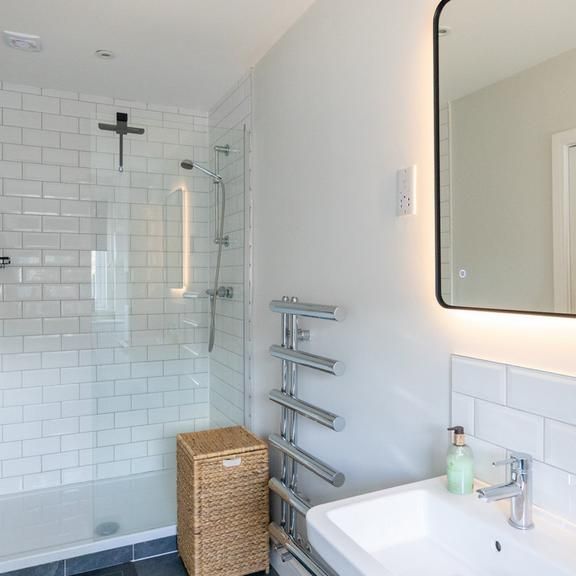 4 bedroom barn conversion to rent - Photo 1