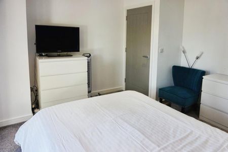 2 bedroom apartment to rent - Photo 2