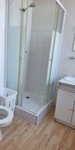 Location Appartement 1 pièce 24m² BORDEAUX 33800 - Photo 4