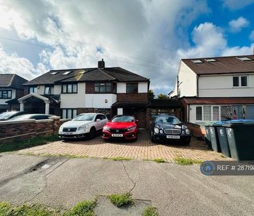 1 bedroom in a house share to rent - Photo 2