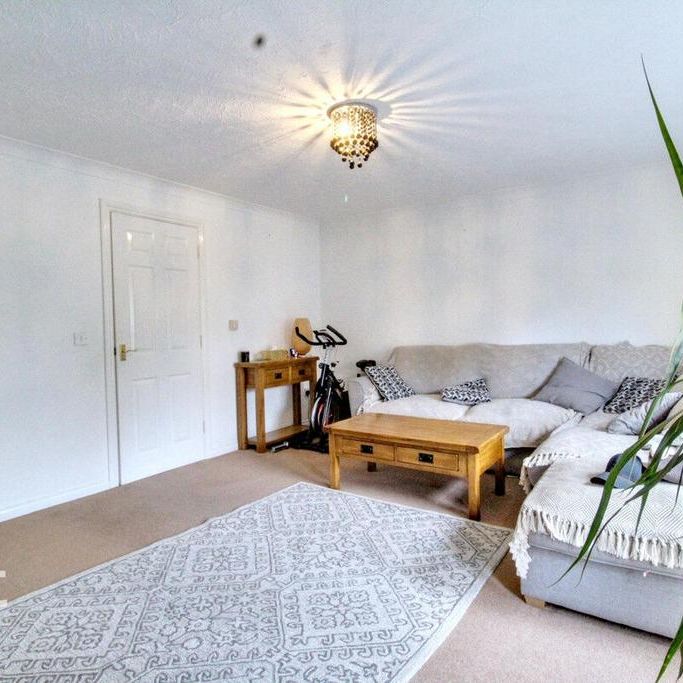 4 bedroom townhouse to rent - Photo 1