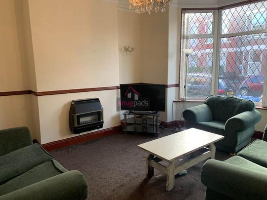 4 bedroom house to rent - Photo 1