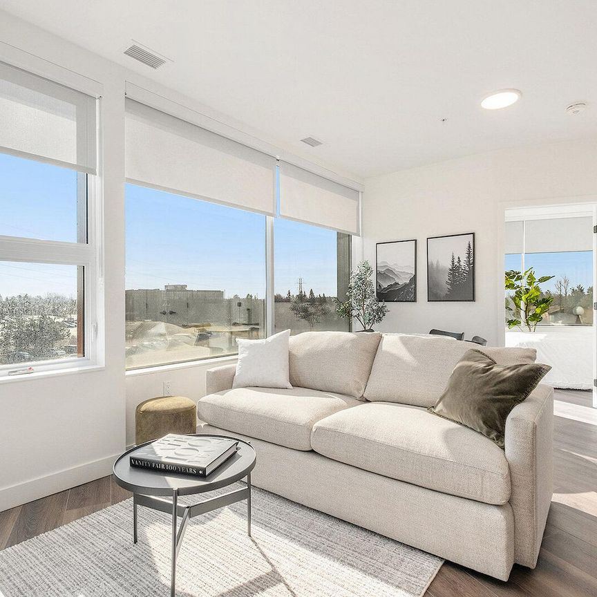 The Monterey - Photo 1