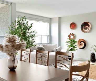 Castle Hill - Photo 2