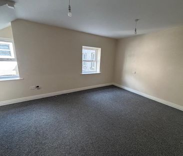 1 Bed 1st Floor Apartment - Photo 2