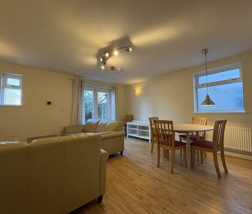 Partridge Road, Roath - Photo 2