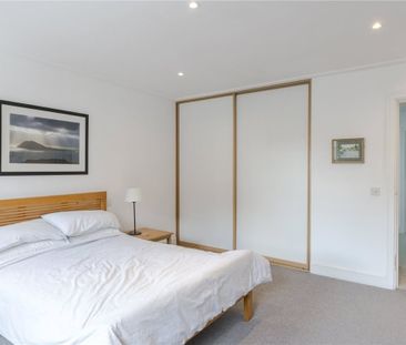 5 bedroom end of terrace house to rent - Photo 4