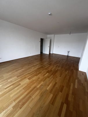 Balkon-Highlight mit Zukunftsperspektive: 2-Zimmer-Wohnung mit Kaufoption - 3/25 - Photo 1