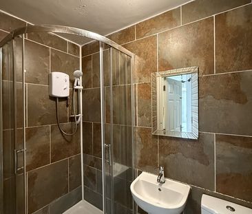 1 Bed Flat, Cyprus Road, LE2 - Photo 2