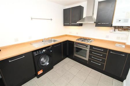 The Maltings, Newport Pagnell - Photo 2