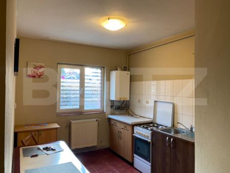 Garsoniera in bloc nou, balcon, decomandata, 40 mp, zona Fag - Fotografie 5