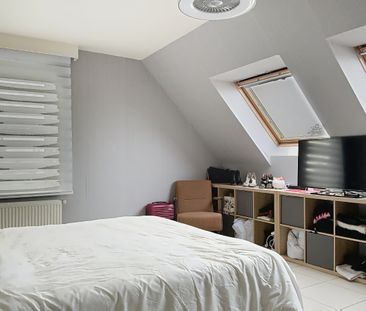 Duplex met 1 slaapkamer, groot terras en parking - Photo 6