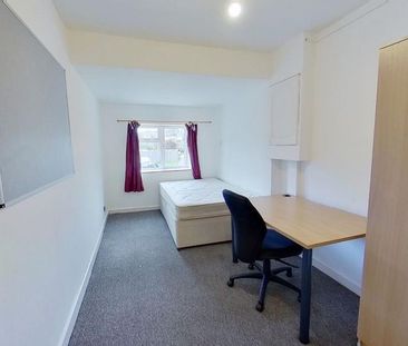 5 bedroom terraced house to rent - Photo 5