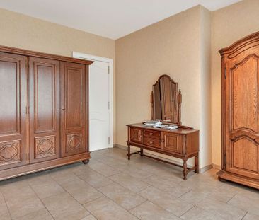 Appartement te huur in Ieper voor € 925 met 2 slaapkamers - Foto 3