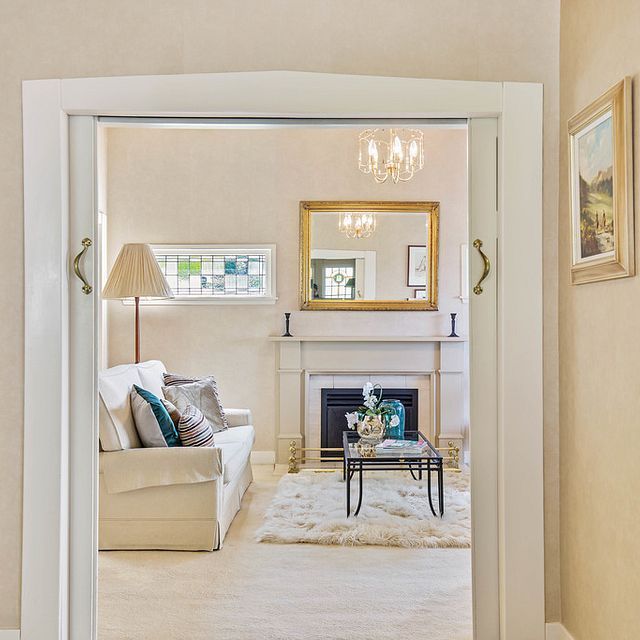 Double Grammar Zone Home, 6bed 2 bath - Photo 1