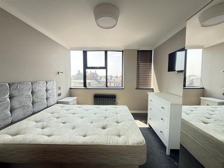 2 bedroom apartment to rent - Photo 3