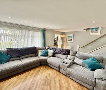 51 Brooke Drive, Belfast BT11 9NJ - Photo 2
