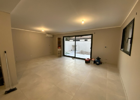 COURNONSEC - Villa en R+1 de 128 m² avec extérieur et garage - Photo 2