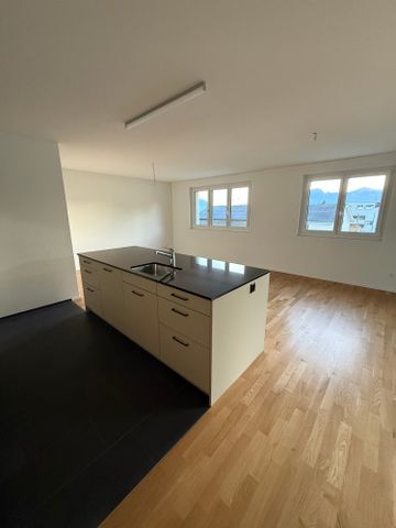 4.5 Zimmer, 105 m², 2. Stock - Photo 2