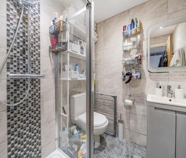 Mercia Grove, London SE13 - Photo 2