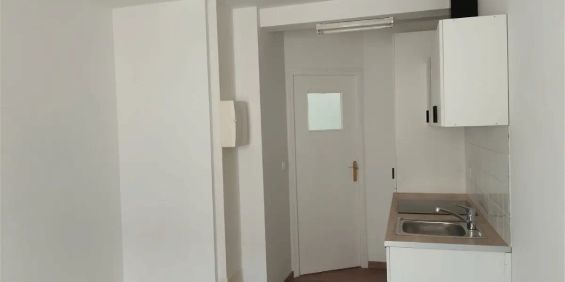 Location appartement 1 pièce - 18.35m² à Hazebrouck (59190) - Photo 3