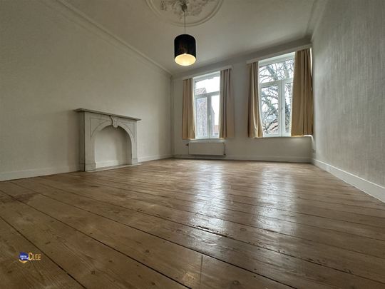 Ruime stadswoning met 3 slpks en koer - Photo 1