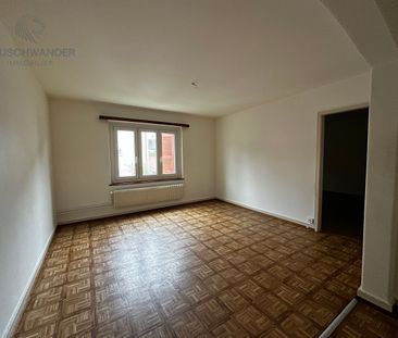 With charm and close to amenities - Photo 3