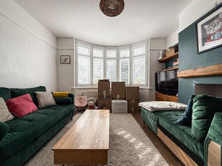 3 bedroom semi-detached house to rent - Photo 3