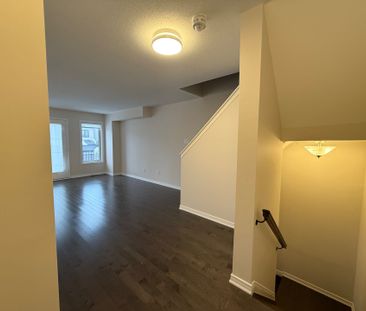 For Lease - 837 Element P Private, Kanata, Ontario - Photo 3