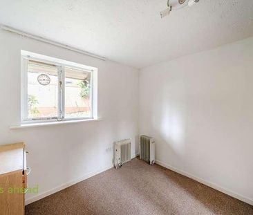 Thicket Grove, London, SE20 - Photo 3