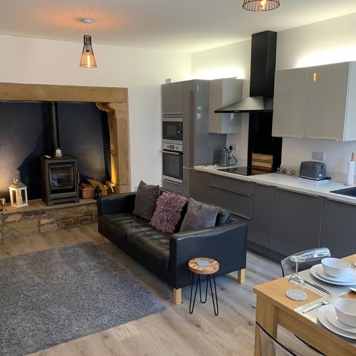 2 bedroom house to rent - Photo 1