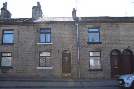 Bury Road, Bury - Photo 3