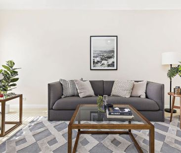 Villa Living - Photo 2