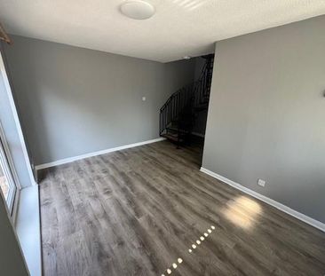 2 bedroom semi-detached house to rent - Photo 2