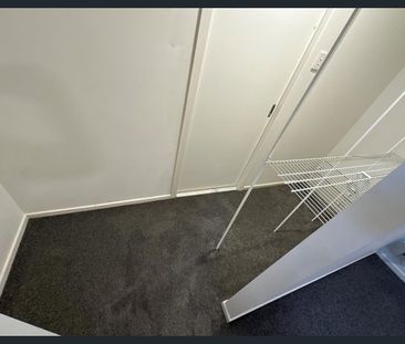 Family Home with Side Access and Shed - Photo 2