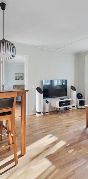 Skebokvarnsvägen, Bandhagen - Photo 1