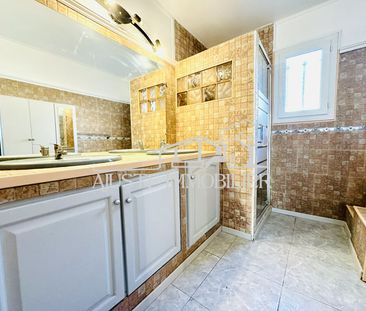 Location Maison 4 pièces 91m² - Photo 2