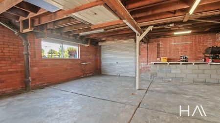 30 Paringa Ave, Newnham - Photo 5