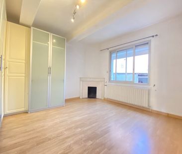 Appartement 4 Pièces 90 m² - Photo 2