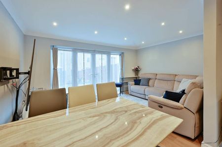 3 bedroom terraced house to rent - Photo 2