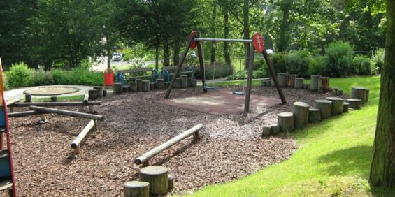 gemütliche Wohnung mit Mietergarten - Photo 3