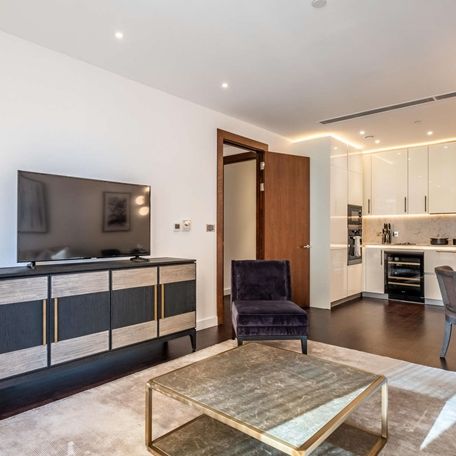Nine Elms, SW11, London - Photo 1